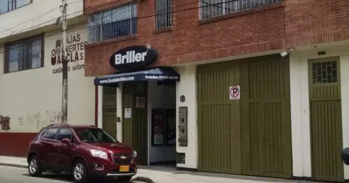 LABORATORIOS BRILLER LTDA LA ESPERANZA SUR LABORATORIOS BRILLER LTDA LA ESPERANZA SUR